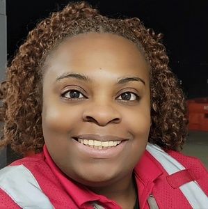 Meet your Posher, Jheri